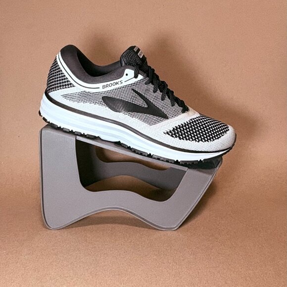 Brooks Revel Road Running Shoes – Women’s 9 - Picture 4 of 5